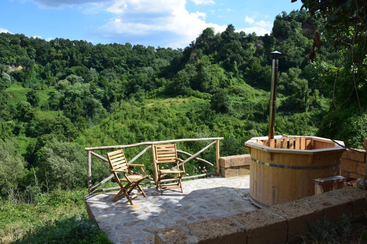 Bio Agriturismo Valle Dei Calanchi Castiglione In Teverina Exterior foto